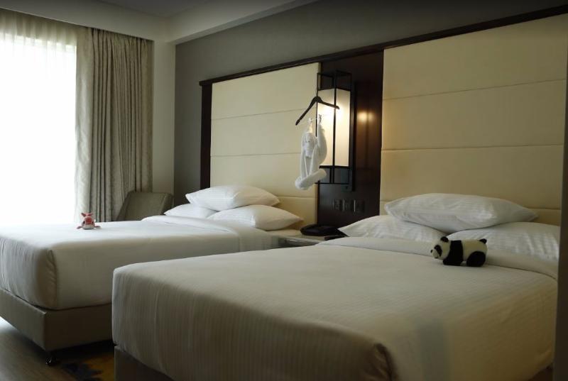 Courtyard By Marriott Surat Hotel Eksteriør billede